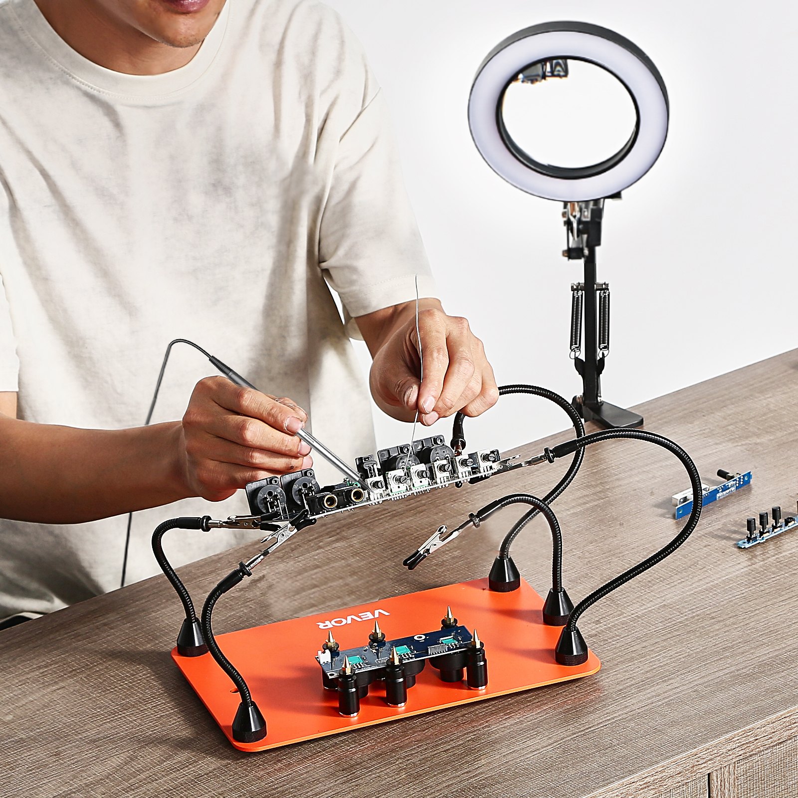 Magnetic Helping Hands Soldering Station 3x Led Magnifying Lamp